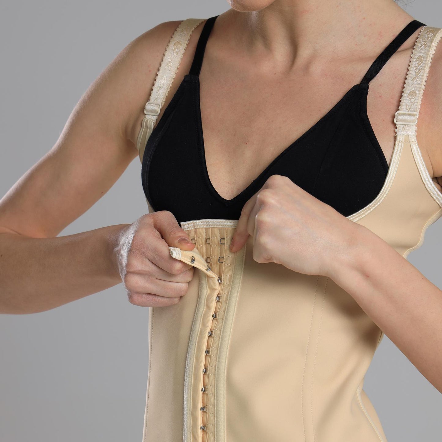 Full Corset | الكورسيه الكامل